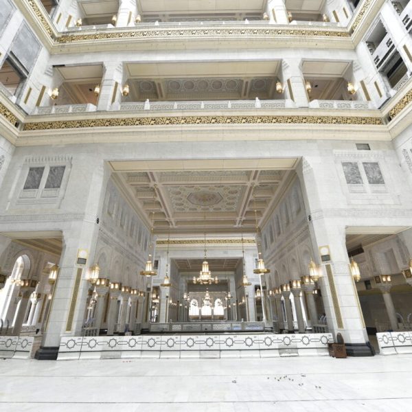 – Prayer Area Expanded prayer area designed to accommodate millions of worshippers