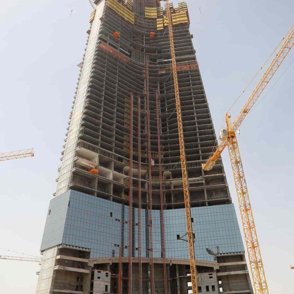 Jeddah tower progress 1 600x600